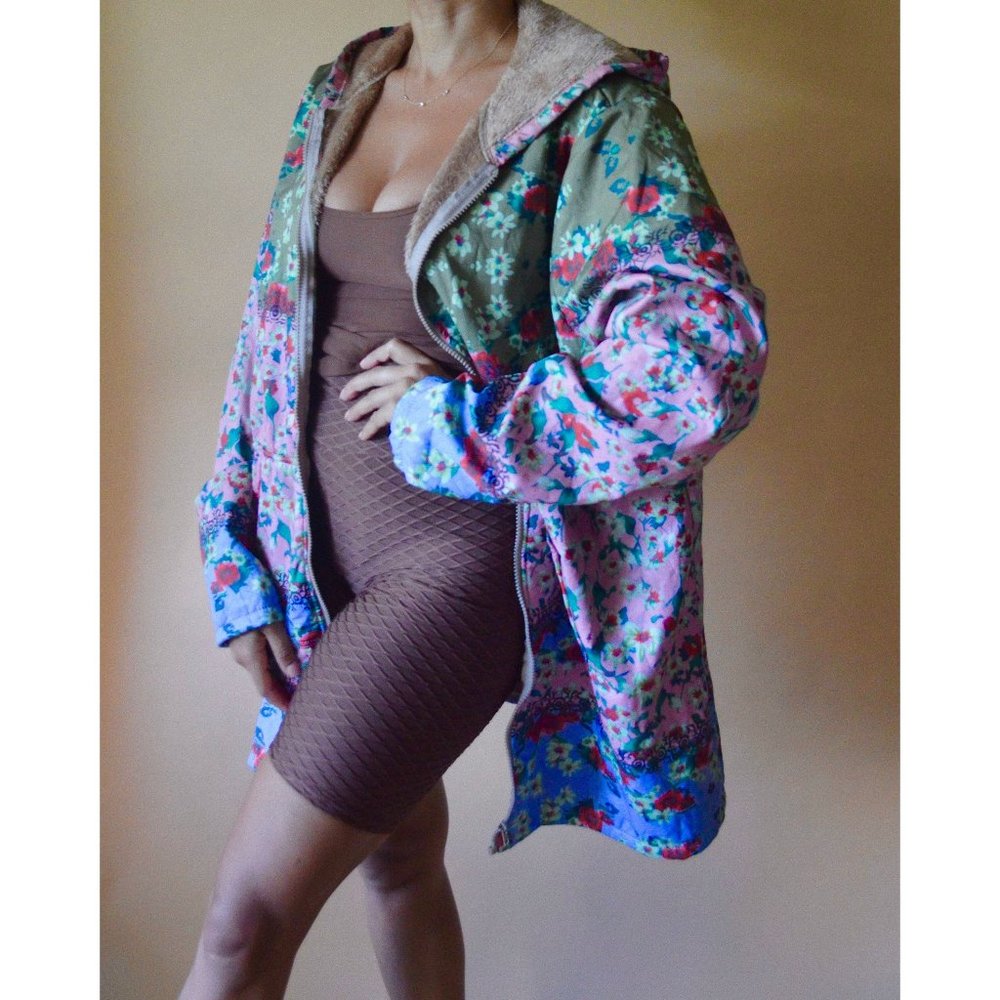90s Floral Printed Fur-Lined Hooded Jacket